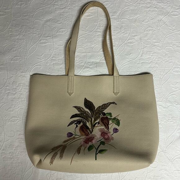 Beautiful Beige Canvas Tote with Embroidered Bird Design - Picture 1 of 10